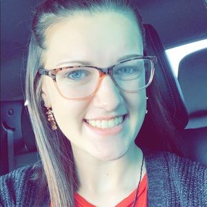 Meet your Posher, Breanna